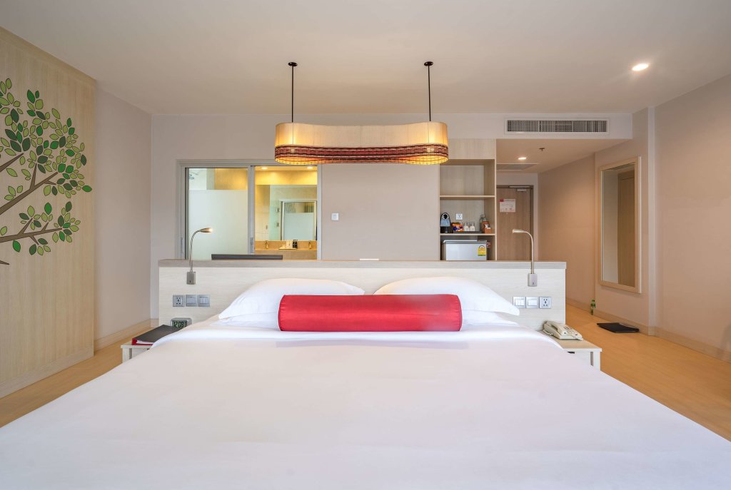 Кату: Ramada by Wyndham Phuket Patong