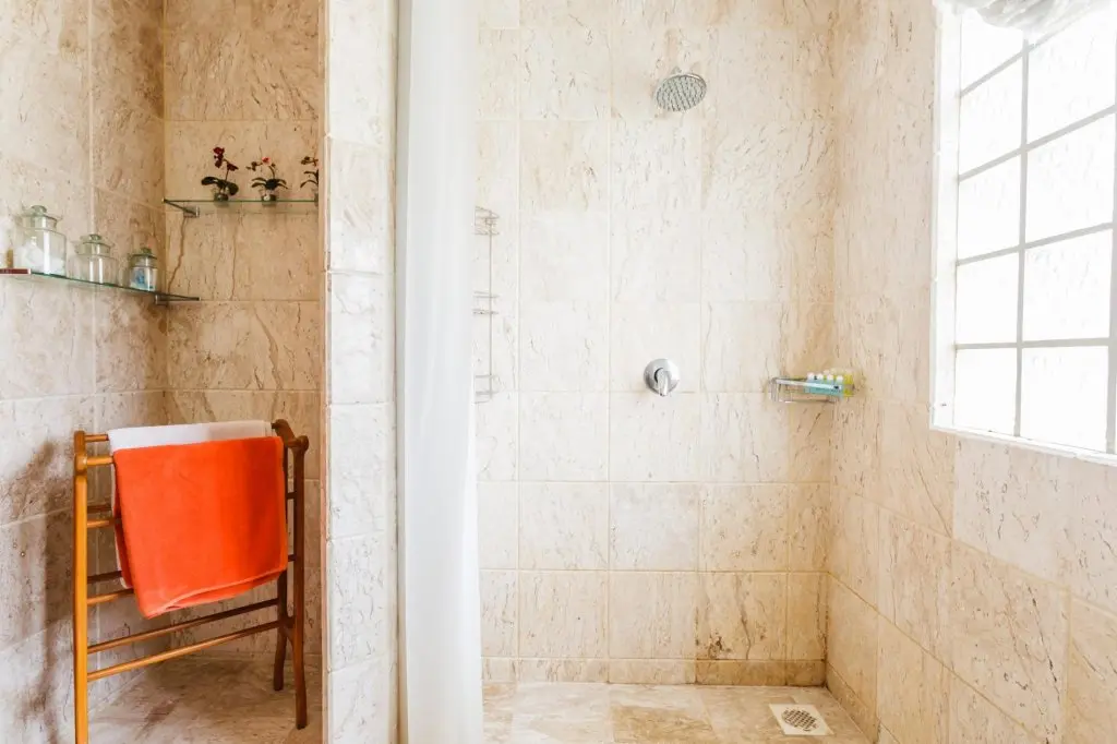 Тхаланг: Baan Kaja villa, walk to Surin and BangTao beach. Private pool.