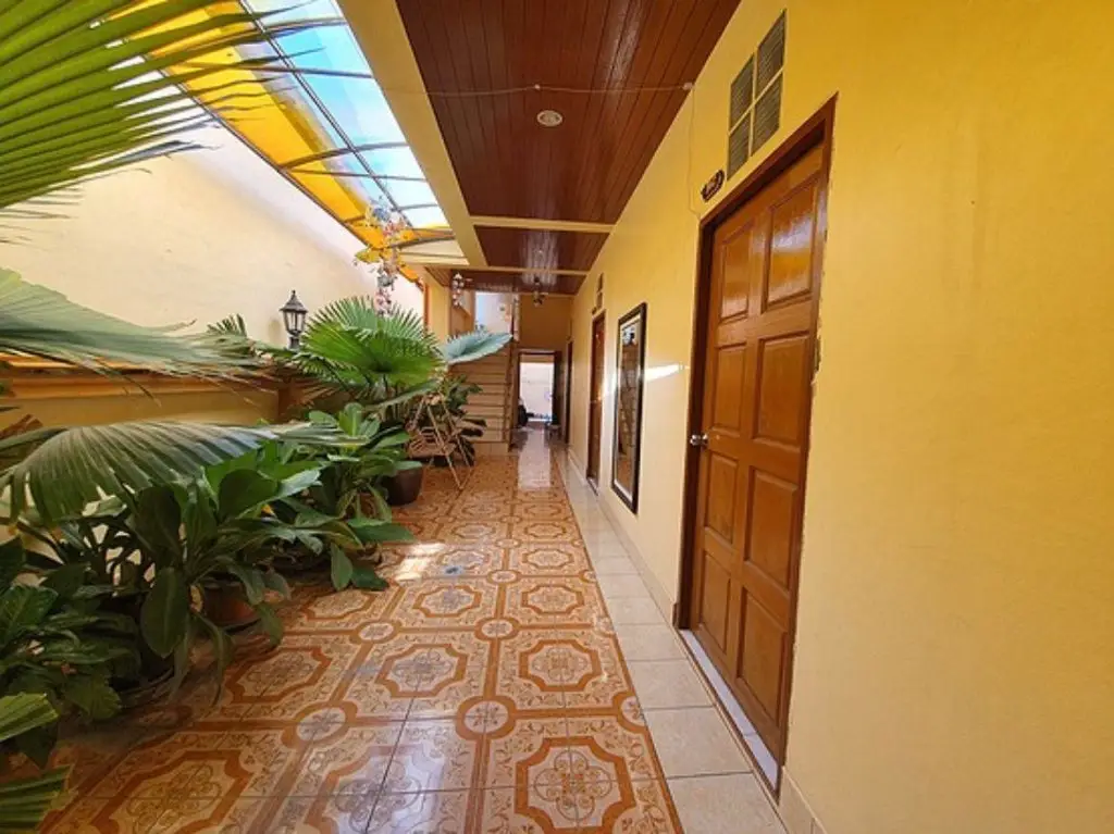 Муанг: Teerada Apartment Phuket
