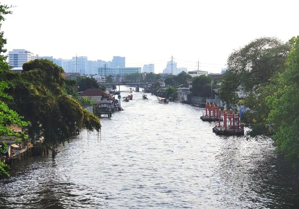 Бангкок: KINN Stay50 Bangkok