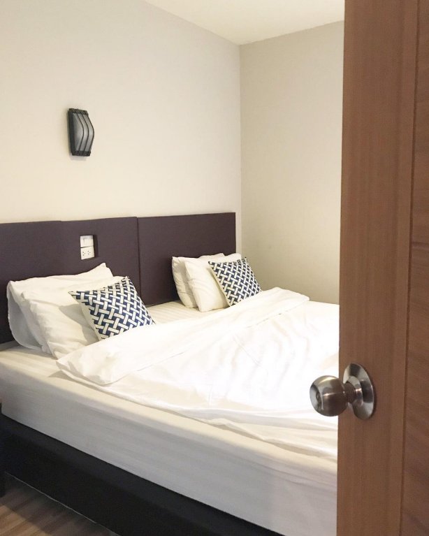 Нан: C and C Nan Hostel
