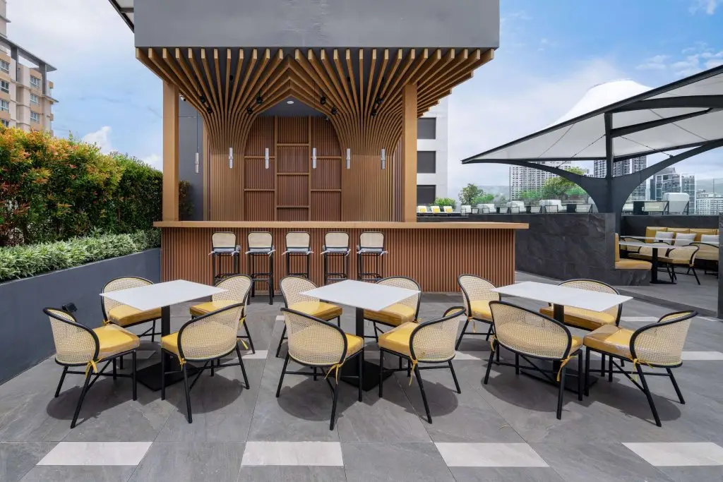 Бангкок: Ramada Plaza by Wyndham Bangkok Sukhumvit 48