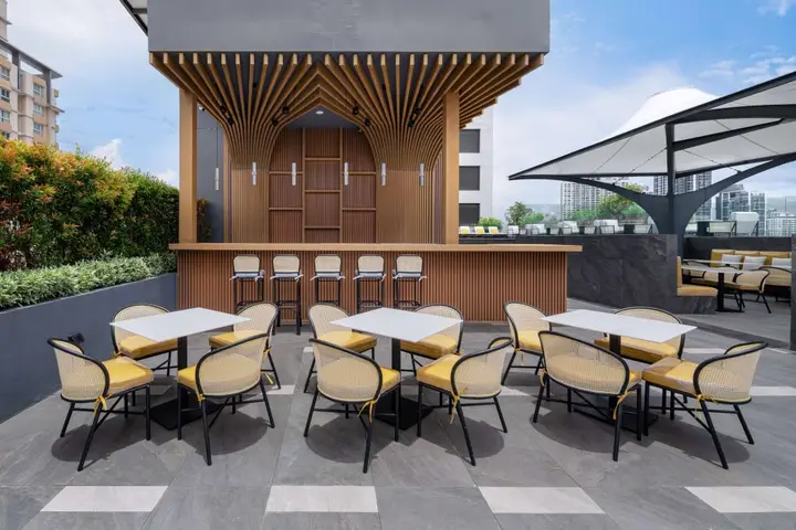 Бангкок: Ramada Plaza by Wyndham Bangkok Sukhumvit 48