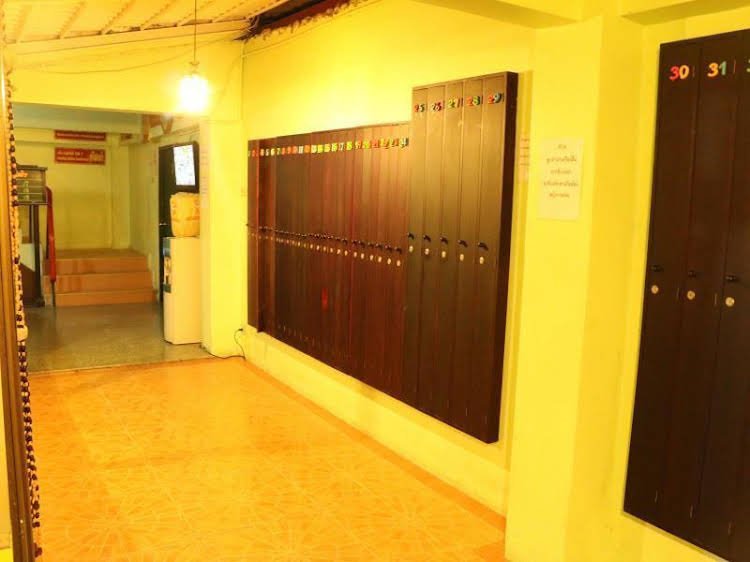 Накхонситхаммарат: Kanok Inn Hostel