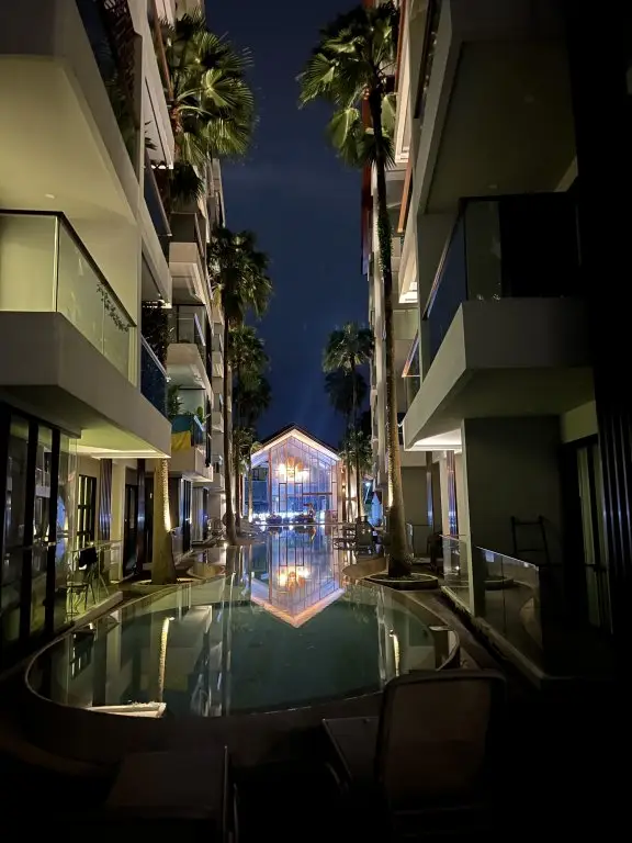 Тхаланг: Апартаменты Palmyrah Surin Beach Residences