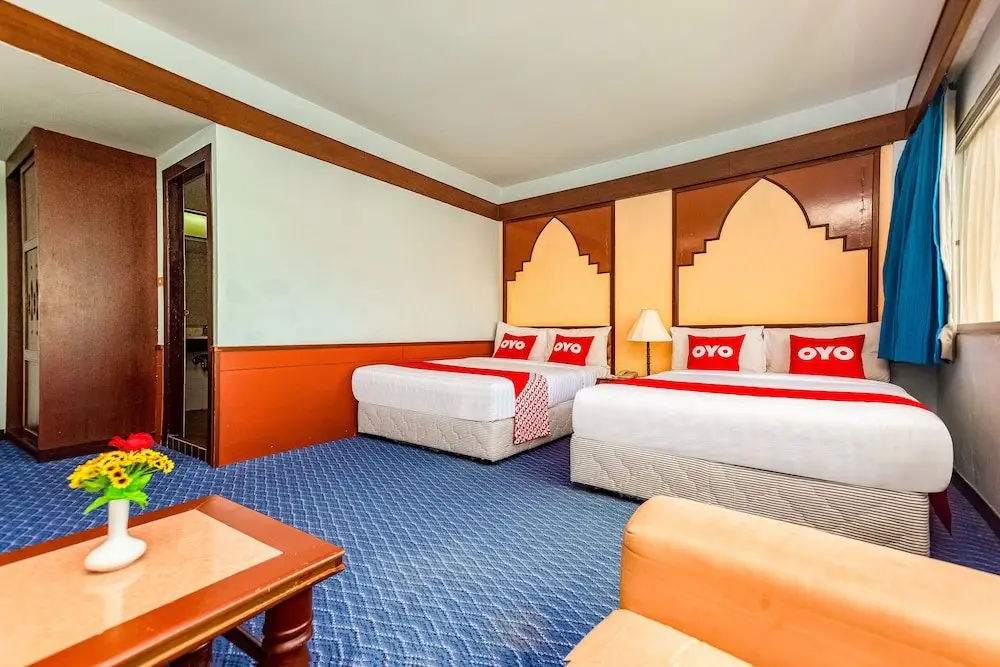Сураттхани: Grand Thara Hotel by OYO Rooms