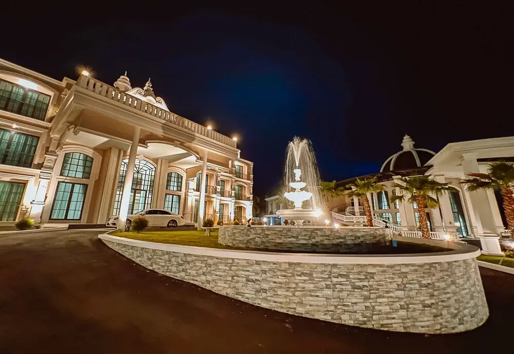 Банг-Саре: Grand Lord Hotel& Residence