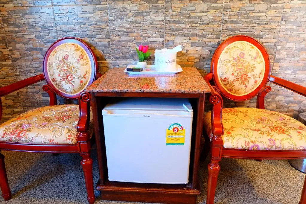 Мей-Сот: Lion House Hotel