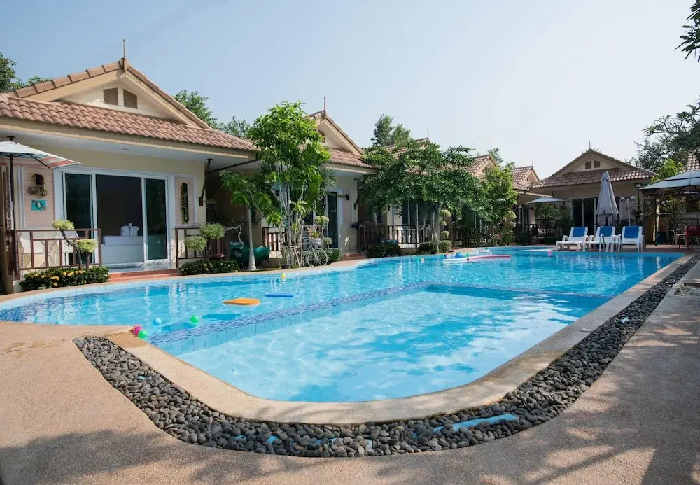 Чаам: Charm Resort Cha Am
