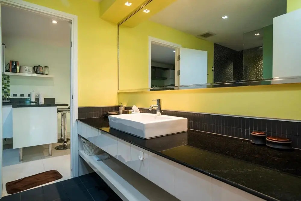 Кату: N308 - Walk to the Beach Apartment in Kamala Pool gym Parking