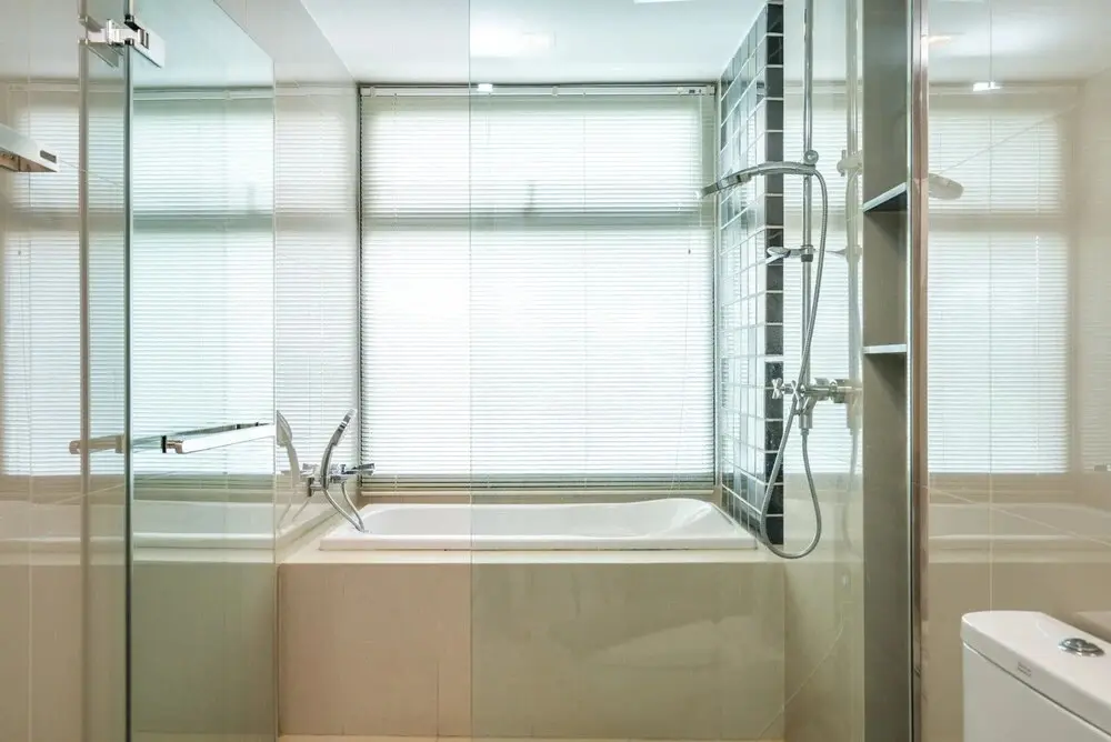 Кату: D189 - Convenient Apartment in The Deck Condo Pool gym and Laundry Room
