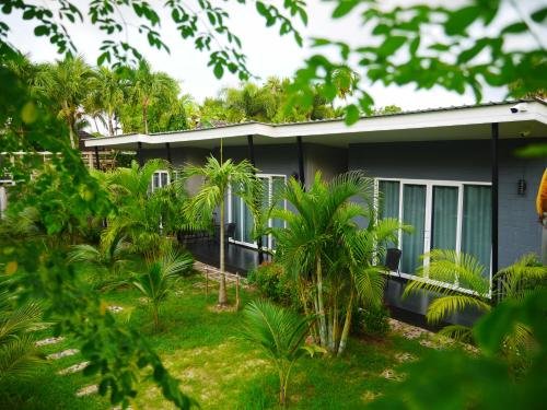 Тхаланг: Marisa Garden Bungalow