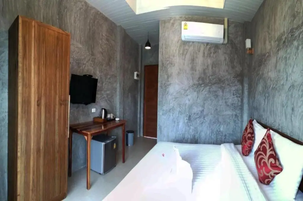 Краби: JR Place at Klong Muang Beach Krabi