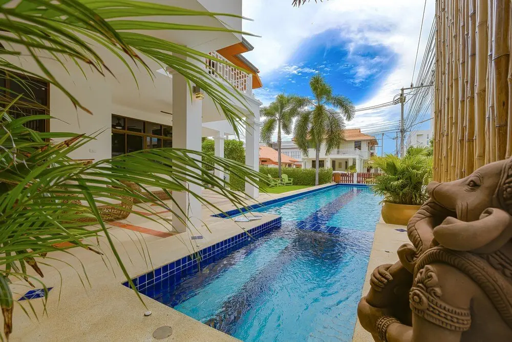 Хуахин: Pool villa  4 BR walking to Beach HV