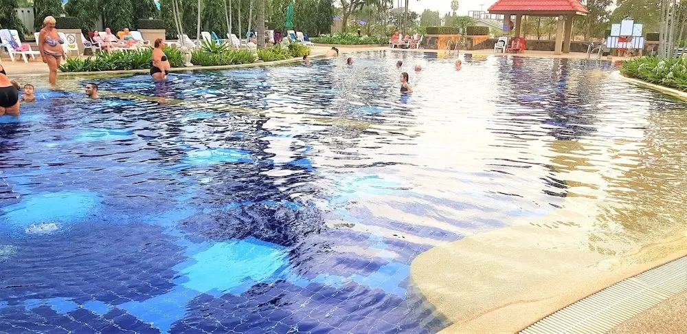 Паттайя: Jomtien Beach Condo - Floor 4 Studio Close to the Beach