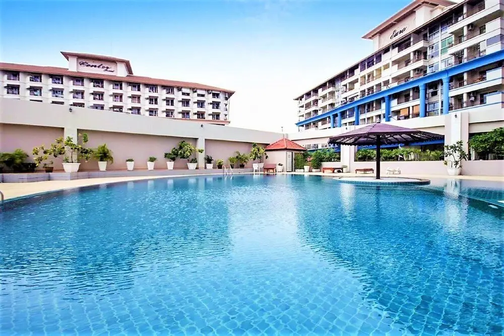 Паттайя: Stunning sea and City Views From This 20th Floor Condo in Cental Pattaya