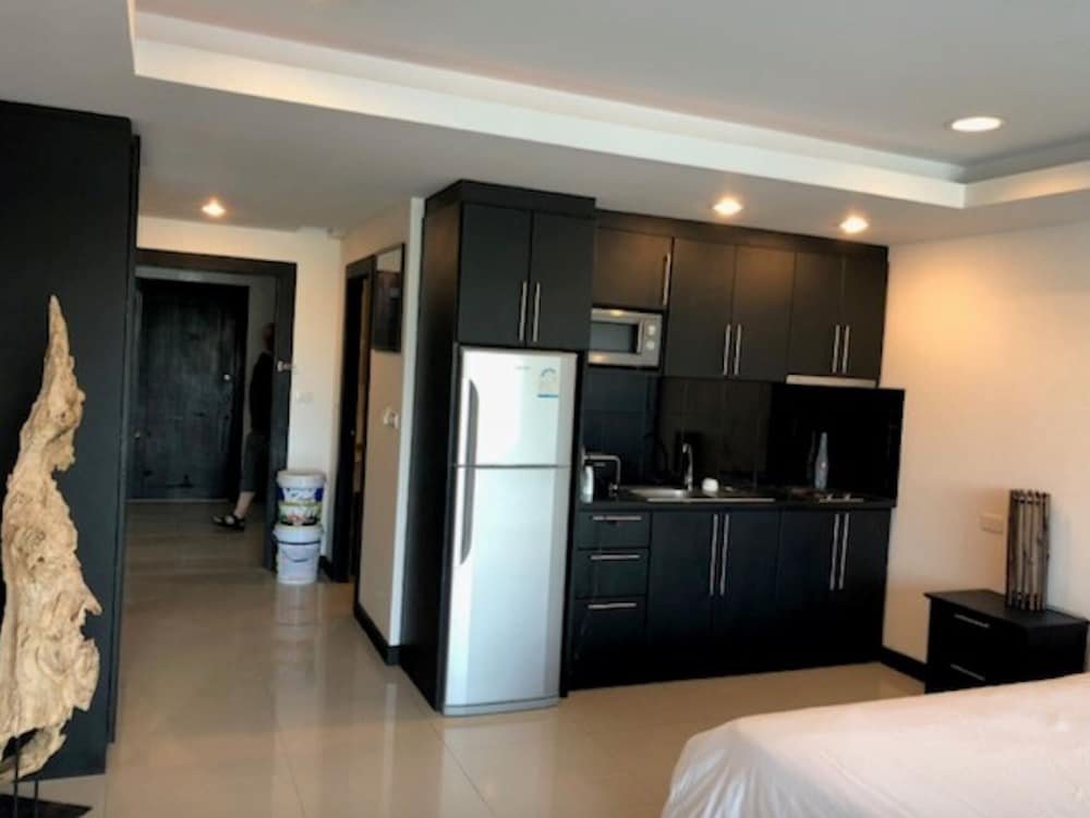 Паттайя: Platinum Suites Floor 6 Room 63