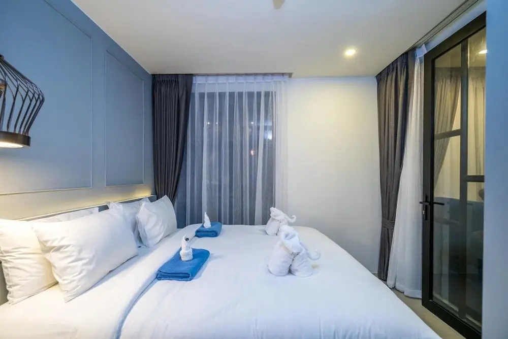 Тхаланг: Palmyrah Surin - 300 Meters to Surin Beach Brand new Luxury Condo B211