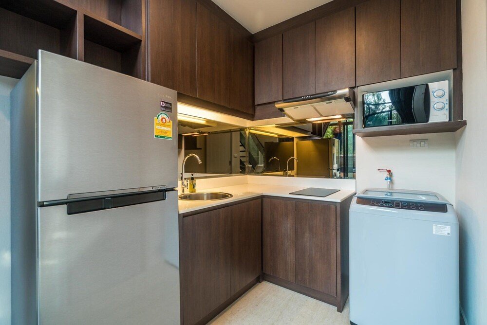 Aristo 216 - Pool Access Duplex in Surin Condo for 4 People — фото 1