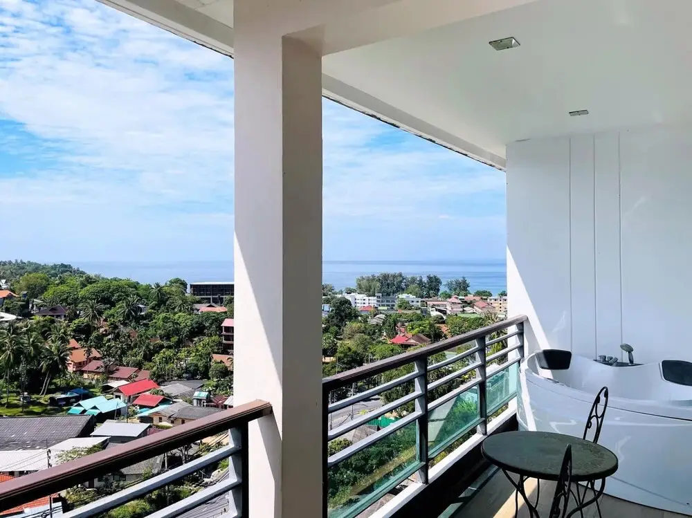 Муанг: Top Floor sea View 2br Apartment Near Karon Beach