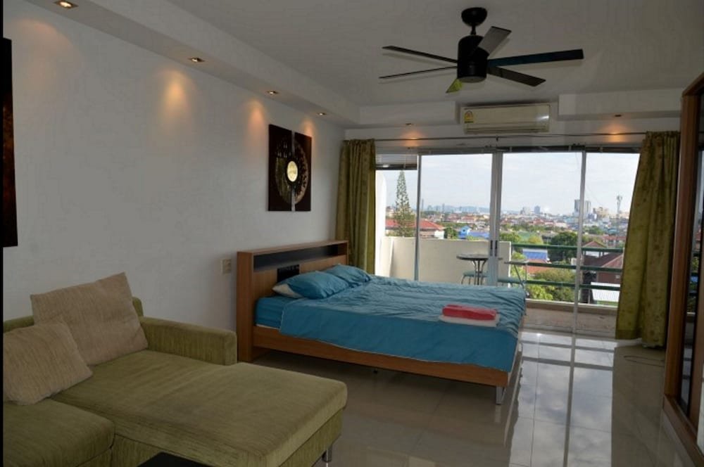 Паттайя: Pattaya Plaza Floor 6
