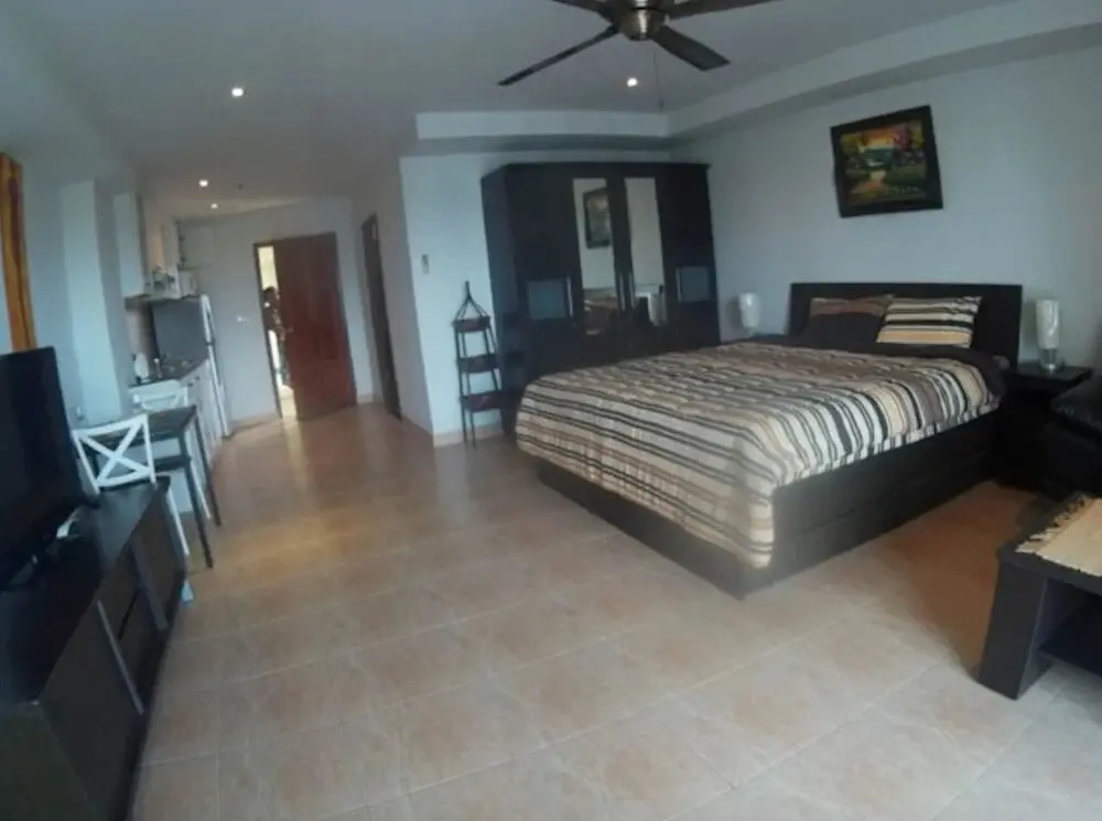На Чом Тхиан: The Residence Floor 7 Room 706