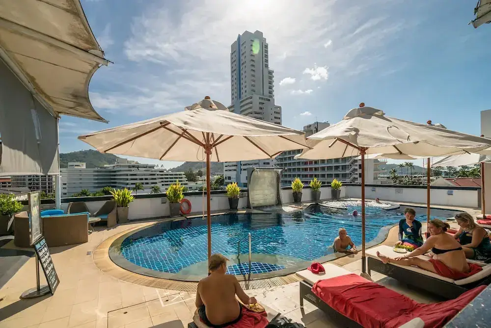 Кату: Absolute Bangla Suites by Lofty