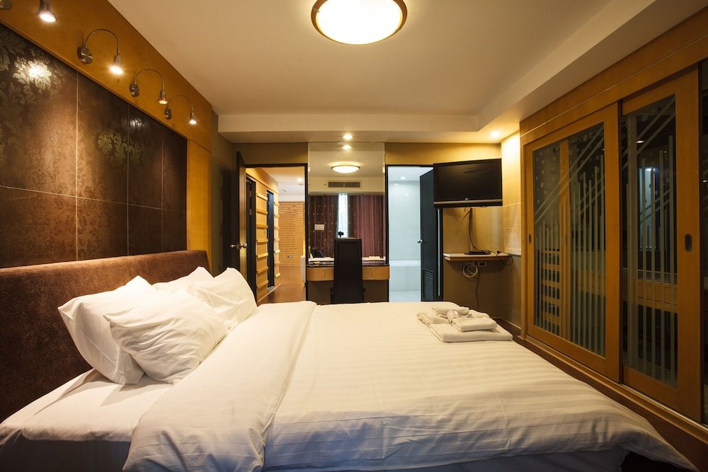 Бангкок: 2B 2bedrooms 2bath Downtown Bangkok Near Bts Mrt
