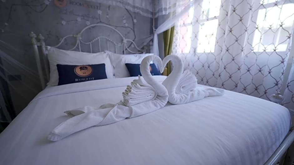 Бангкок: 2499 Heritage Chinatown Bangkok Hotel By RoomQuest