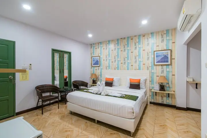 Хуахин: Naruchol Hotel