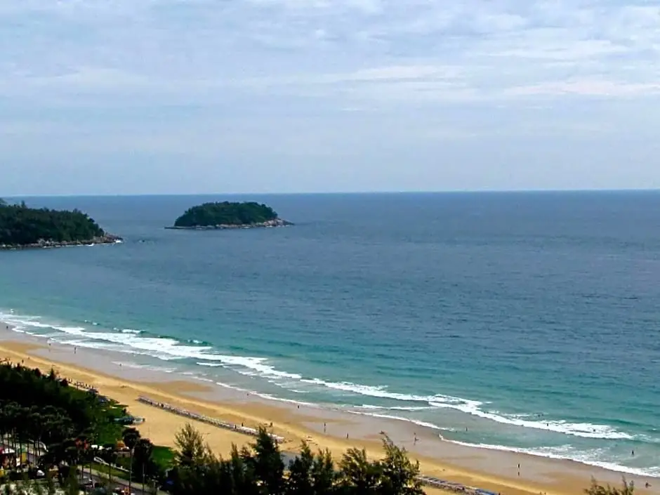 Муанг: Waterfront Suites Phuket by Centara