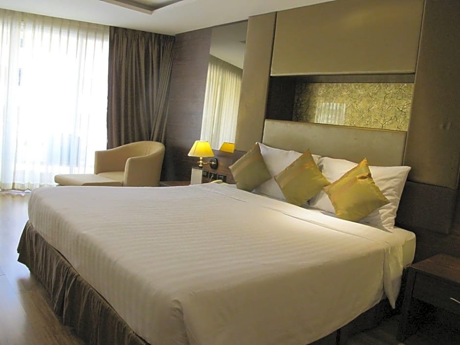 Бангламунг: Nova Gold Hotel Pattaya