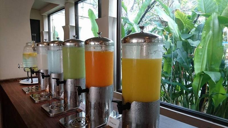 Такуа Па: The Grand Southsea Khaolak Beach Resort