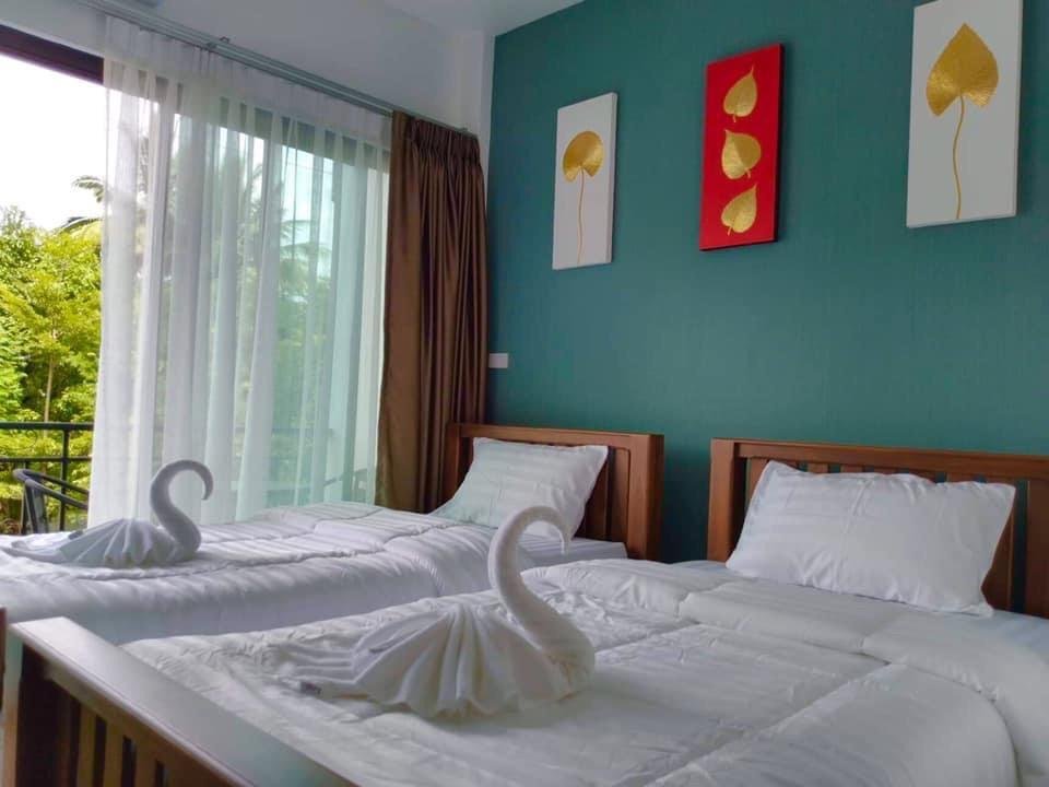 The Warmth Hotel (SHA Extra Plus) — фото 1