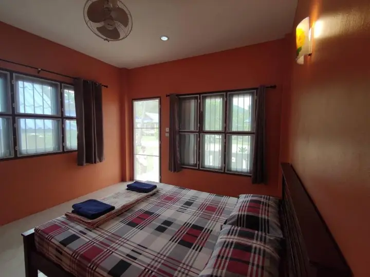 Остров Тау: O'chai Bungalows