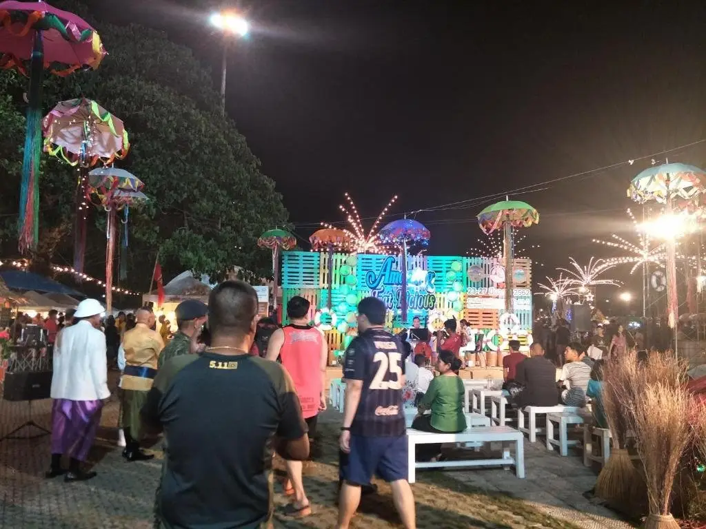 Трат: Tuk Tuk Trat Hostel