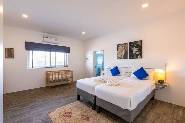 Чаам: Modern 3 bedroom Pool Villa PG19