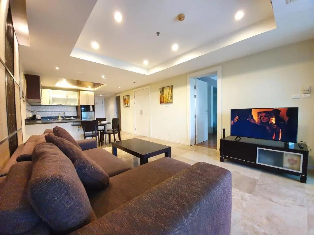 Муанг: Spacious apartment with Ocean view in Panwa
