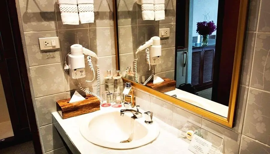 Бангкок: City Lodge Soi 9 Hotel