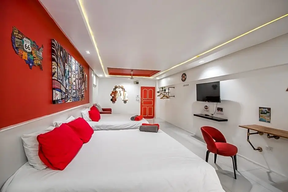Бангкок: Family Hub@Pratunam 2-Group 4 Min 3n FREE Airport