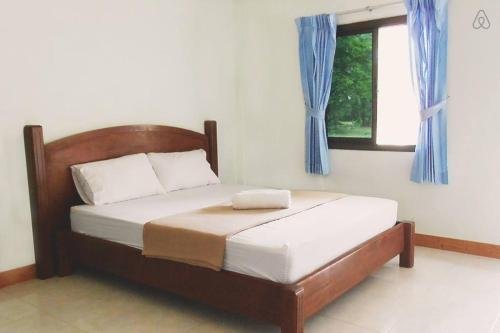 Тай-Муанг: Thai Muang Resort