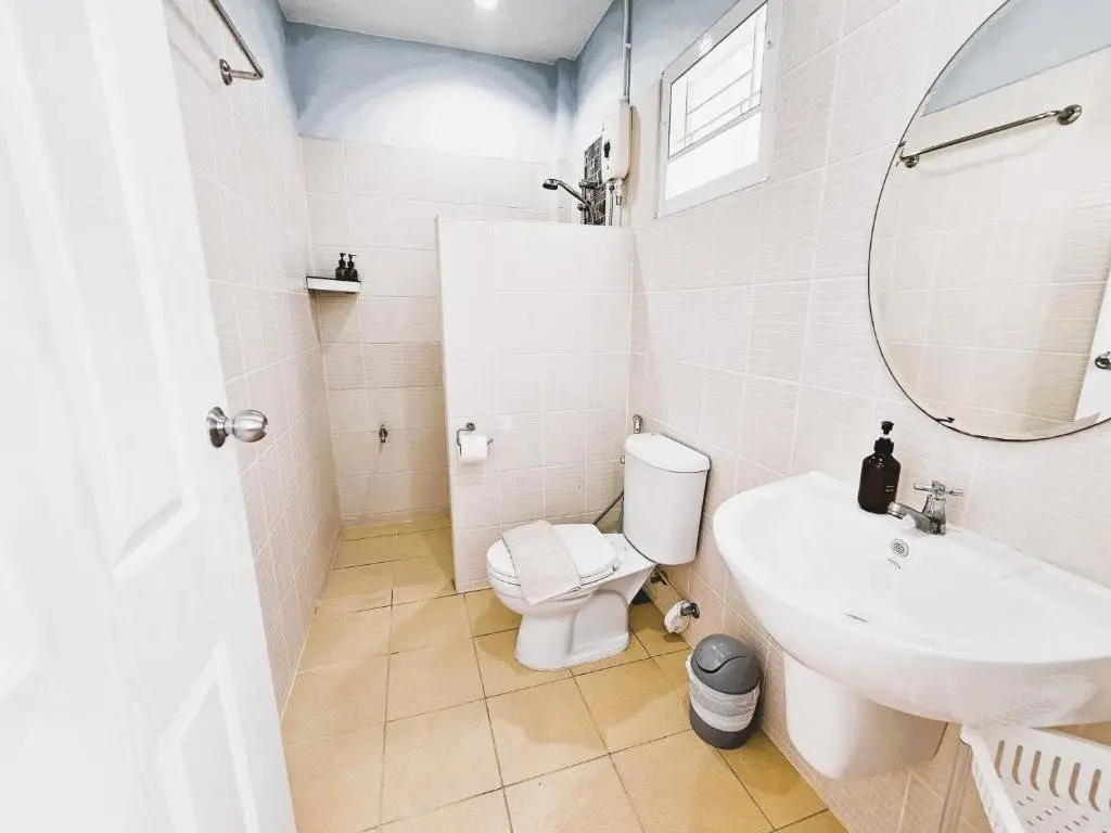 Муанг: Near boxing center, New 1BR wh kitchen, Sofa bed, Wifi