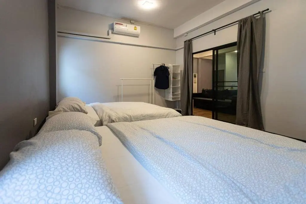 Бангкок: U3 Large 2 Bedroom Full kitchen near BTS Udomsuk