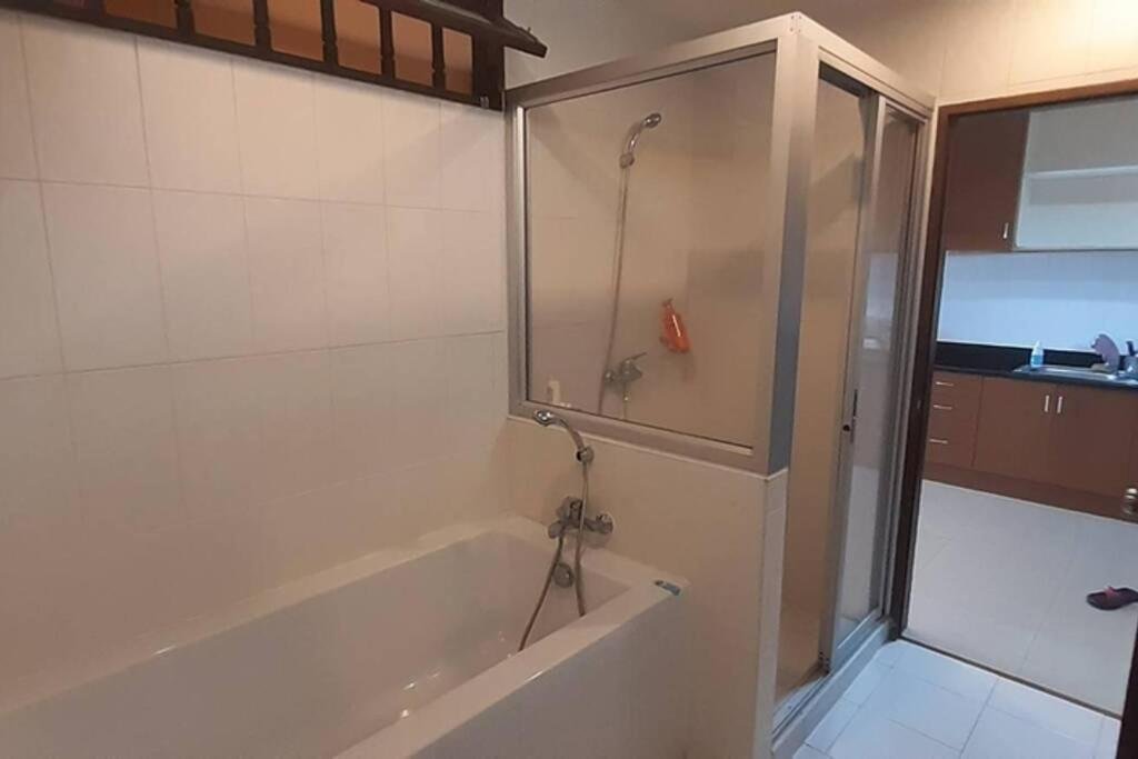 Паттайя: Wongamat Privacy Condo Apartments for rent