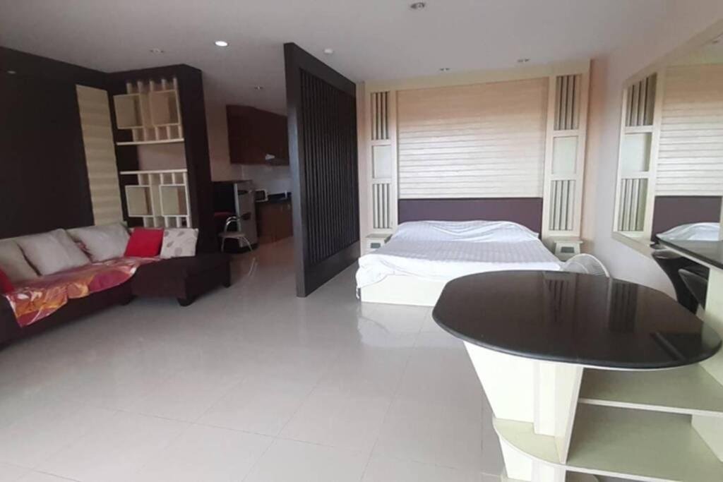 Паттайя: Wongamat Privacy Condo Apartments for rent