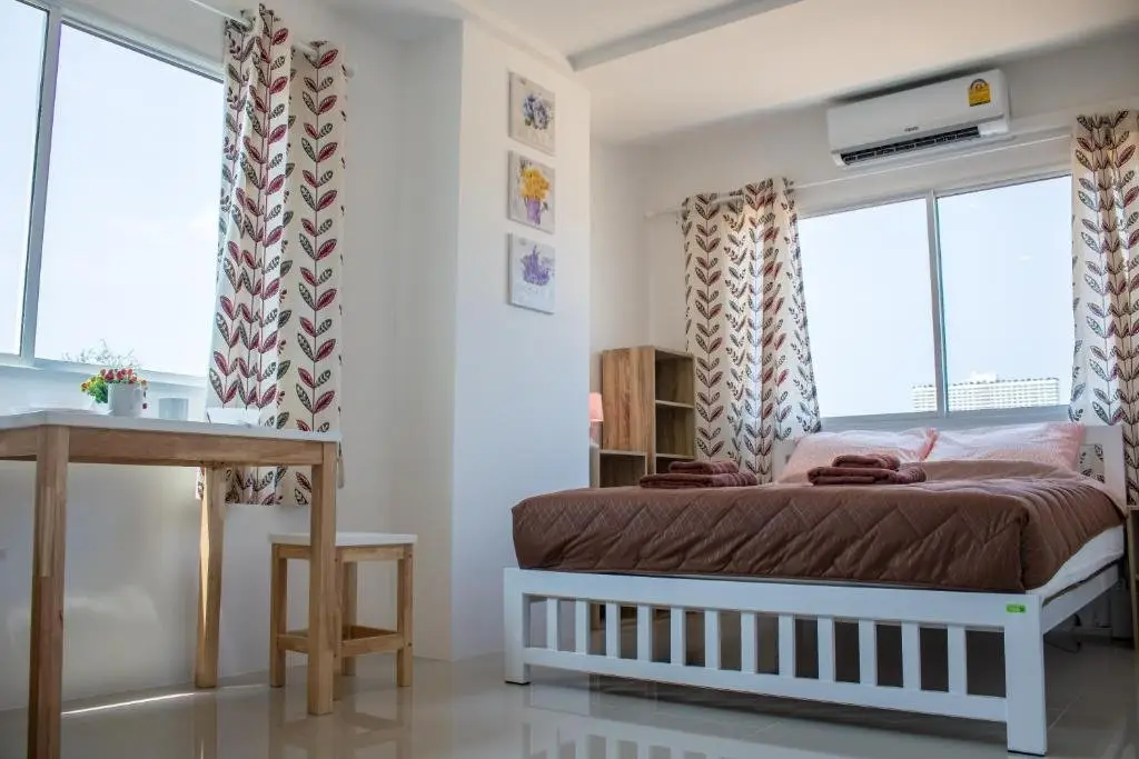 Паттайя: Trio Gems Condominium