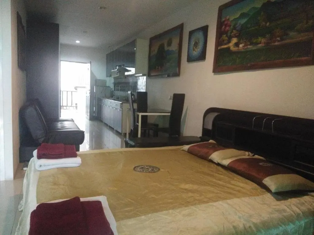 Паттайя: Wongamat Privacy Apartment for 1-6 People