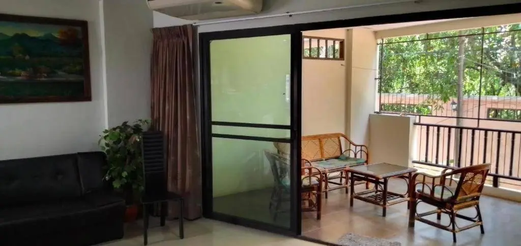 Паттайя: Wongamat Privacy Apartment for 1-6 People