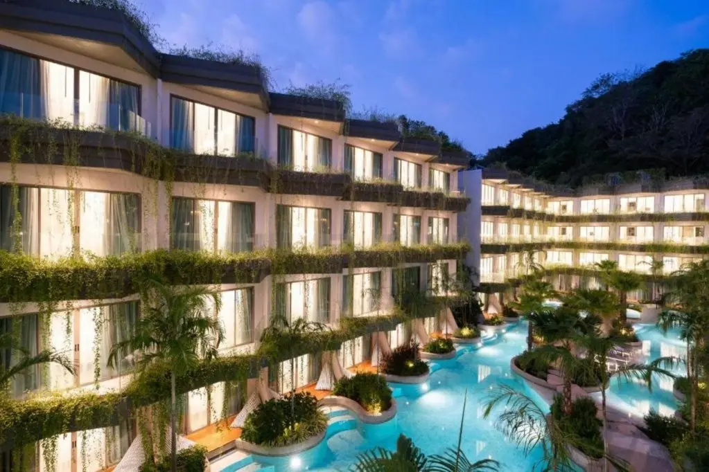 Муанг: Panwaburi Beachfront Resort