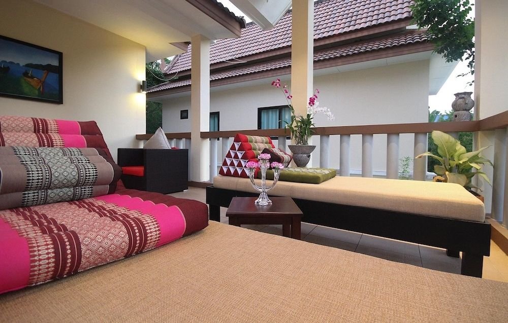 Кату: Beach Villa Kamala